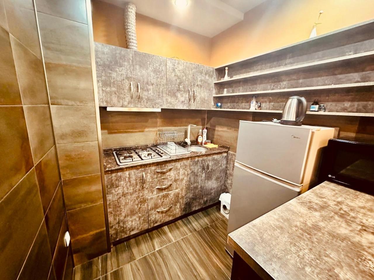 Marnika Apartment Batumi Exteriör bild